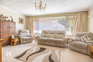 Lounge- click for photo gallery